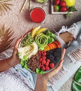 The Candida Diet: What It Is & Foods To Eat And Avoid