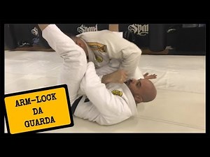 Uma maneira de aplicar o arm-lock da guarda fechada