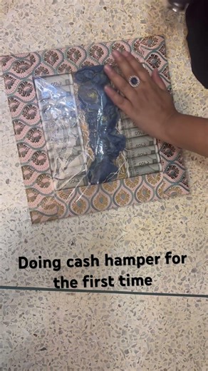 Cash Hamper Packing using Hot Gun for the first time 👍🏻#cashgift #saganhamper #hampers