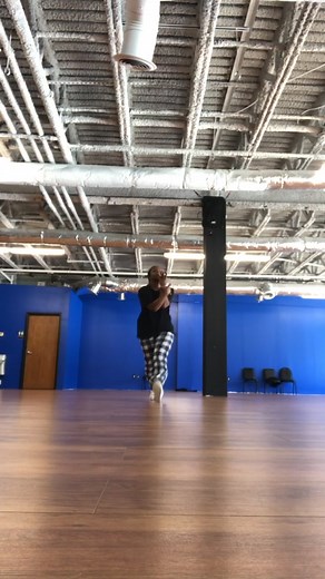 go head and tell seongtavia I said to meet me in the KQ practice room 🤪 @ateez_official_ #kpop #kpopfyp #ateez #ateezfireworks