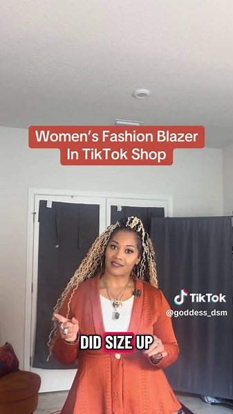 Stylish Women's Fashion Blazers for Fall Season