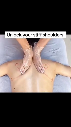 Unlock your stiff shoulders massage massagetherapy shoulders shouldermassage shoulderpain shoulderpainrelief shoulderworkout massagetutorial massagetime bodymassage bodywork bodycare relaxingmassage healinghealthywellnessfyp | Massagelih