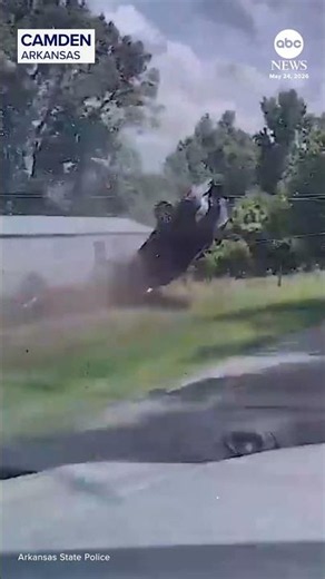 Baby ejected from vehicle during Arkansas police chase crash