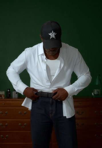 Slim Fit Stretch Dress Shirt for Modern Men