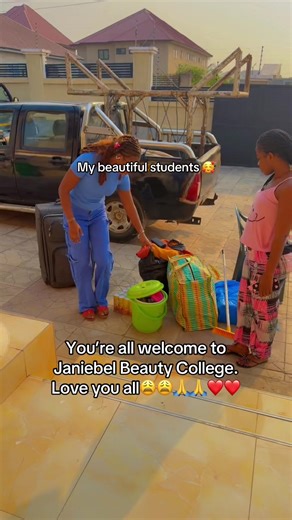 Explore Janiebel Beauty College for Aspiring Stylists