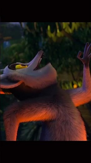 I Like to Move It! 🎶🦁| Dance Party in Madagascar 🎵💃| King Julien’s Groove 🕺👑