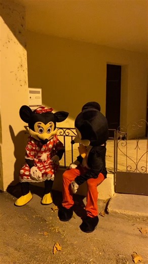 🧸🔫 #Pourtoi #Foryou #Mickey #Minnie #Danse #Dance