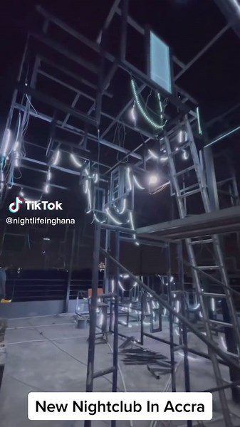 Explore the Exciting Nightlife in Accra