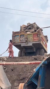 Could you take up this assignment? #construction #crushingmachine #jawcrushers #heavymachinery #HeavyMachineryTransport #stonesupplier #stonesupplierindia | Mwafrika Ballast Crushers