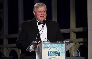 KQRS signs Morning Show host Tom Barnard to new long-term contract