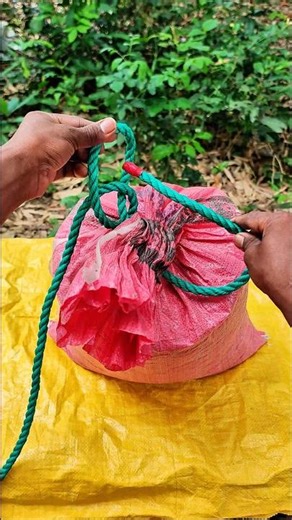 Knot Of rope Connected with the Sack in A truly Tangible way
