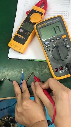 how to measure the submersible pump ohm