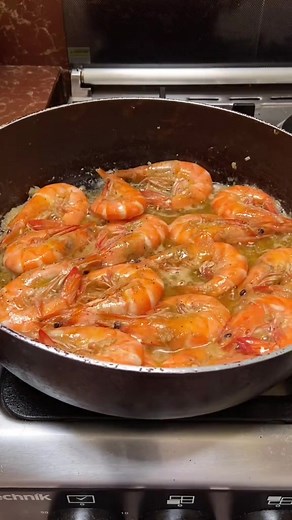 Easy Garlic Butter Shrimp Recipe