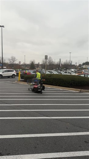 Remember to show appreciation for our cart pushers Matt is here everyday, in all weather. walmart.onelink.me/UIev/WalmartLocal | Walmart Westminster - Woodward Rd