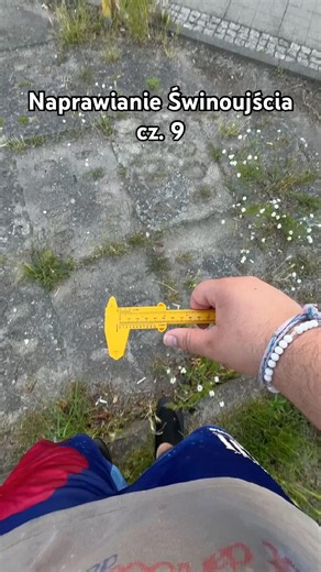 Fixing Świnoujście, because why not? part 10: Yet another glow-in-the-dark peacock