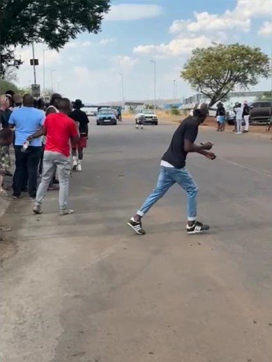 Vw MK2 Jetta R32 swap and bmw E30 m20 stroker drag race 🔥👌🇿🇦