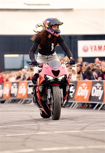 Sarah Lezito's Thrilling Motorcycle Stunt Performance