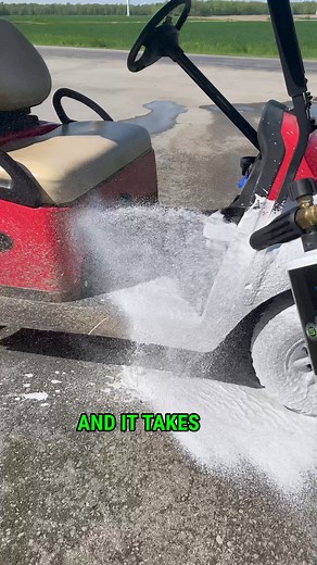 Total Wash Off-Road tackles the toughest dirt! 🧽✨ Keep your ride looking brand new. Try it now! 🏞️ | WR Performance Products Inc.
