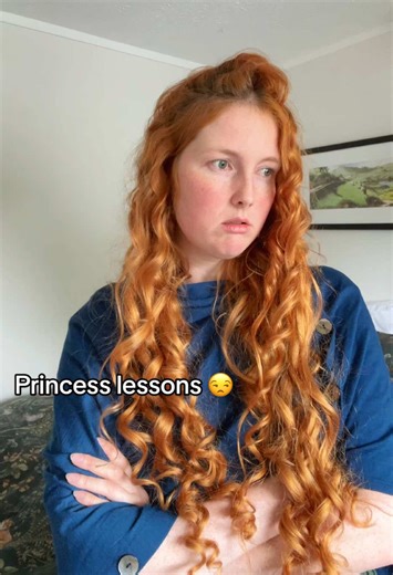Merida Brave Cosplay: Princess Lessons Aren't Easy