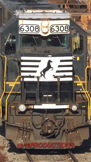 V12 Productions on Instagram: "Intermodal at Inman Yard #trains #railroad #photography #railfanning"