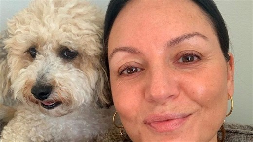 Woman and dog diagnosed with breast cancer at same time have same treatment