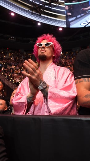 会場でメラブ・ドバリシビリとウマル・ヌルマゴメドフの熱戦を見守ったショーン・オマリーのリアクション👀🍭 #UFC311 | UFC