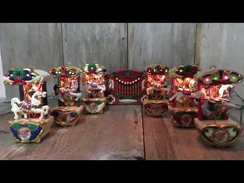 Vintage Holiday Horse Carousel Mr Christmas Musical Merry Go Round 1992