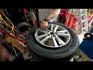 how to mount and dismount a tires on a tire machine #tires