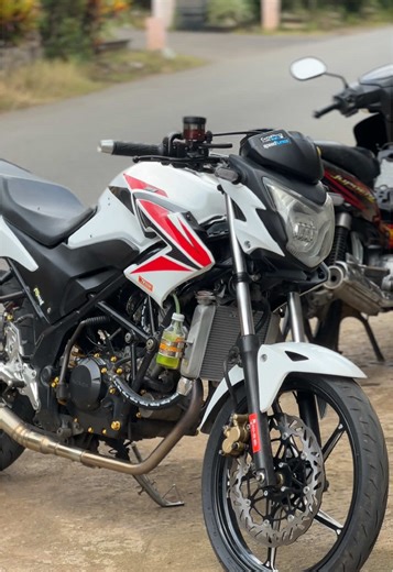 Moki Moki #cb150rstreetfire #fyp #berandatiktok #berandafypシ #cb #cb150r #cb150rroadrace #cb150rold