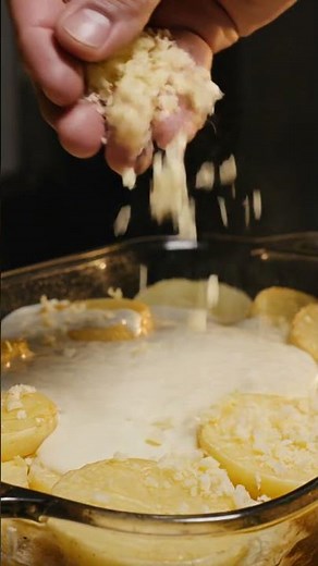 Make this creamy potato gratin tonight #easyrecipe #food