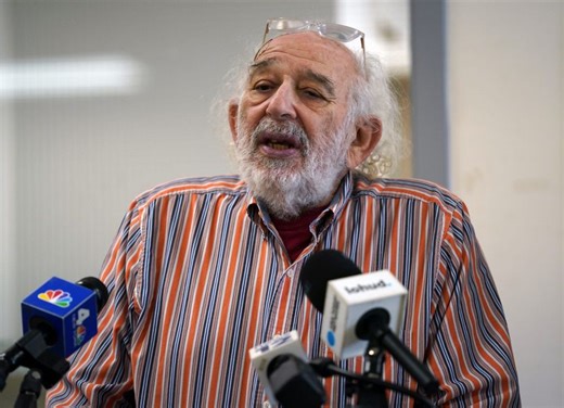 Spring Valley residents again say 'no’ to dissolving the village government during rally