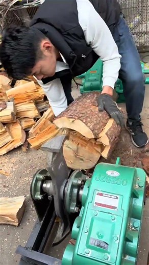 #Original Factory Manufacturer Electric Log Splitter# Multi-functional, time-saving, labor-saving