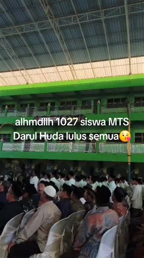 1027 Siswa MTS Darul Huda Lulus Semua — PWS 2026 Kenang-kenangan