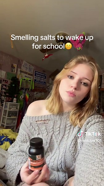 Smelling Salts: The Wake-Up Solution You Didn't Know About