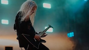 ARCH ENEMY Splits With Guitarist JEFF LOOMIS, Announces Replacement