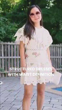 Figure Flattering Dresses for women with ✨APPLE SHAPED BODIES✨ —•—•—•— #styletips #petitefashion #petitestyle #petitefashionblogger #petieblogger #shortgirl #smallbutmighty #petitestyle_store #styletip #whattoweartoday #stylingideas #stylinginspiration #stylingbyme #petitestylestore #styletipsforwomen #howtostyle #bodytype #petiteclothing #howtostylevideo #bodytypes #whattowearnow #stylingtip #stylingtheseason #stylingnotshopping #shortgirlstyle #petiteblog #petitefashionista | Petite Dressing