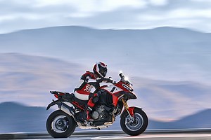Ducati Multistrada V4 Pikes Peak Rocks Its Segment with 170 HP and Race Riding Mode
