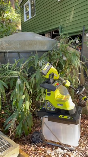 RYOBI’s powerful 36V ONE HP™ Brushless 26cm Brushcutter clears thick weeds, undergrowth and long grass with ease. | RYOBI Australia