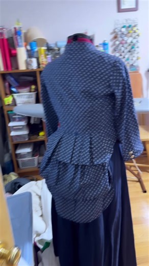 41 reactions · 20 comments | 淋That’s definitely our style  Our cast is so excited to start costume fittings this week with our ever talented costume designer & creator Daveen Garland ! | Lakeshore Light Opera | Facebook