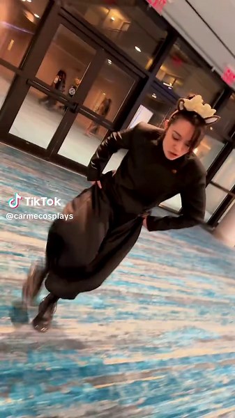 Jujutsu Kaisen Cosplay: Gojo and Geto Outfits