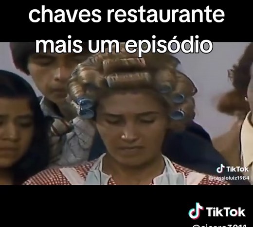 Chaves e Dona Florinda: Um Episódio de Risadas