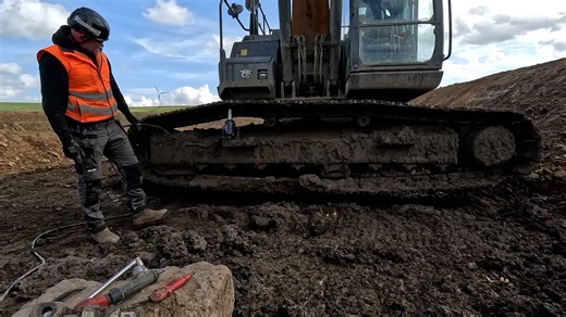 Bucket Completion And Powerscreen Fix