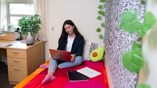 Student housing - Admissions - University of Victoria