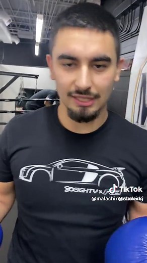 Malachi Ross vs 13X National Boxing Champion - TikTok Boxing Challenge