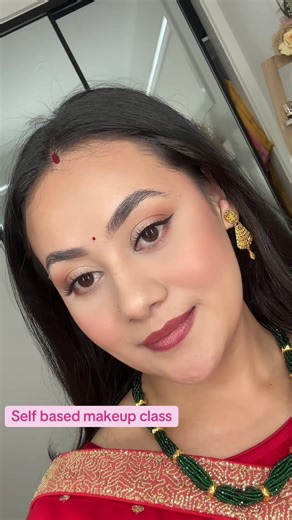 Join Our Self-Based Makeup Class in Melbourne