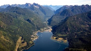 Rescue crews respond to plane crash off Vancouver Island coast