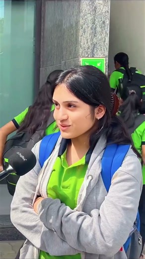 Keypad Wala phone use kon kon karta h #shorts #neet