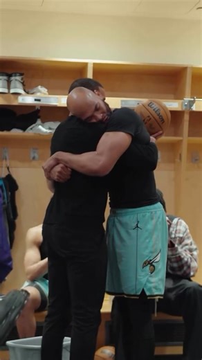 18K views · 571 reactions | USC alum Taj Gibson got some well-deserved love after playing in his 1,000th career NBA game ❤️ | USC Trojans | Facebook