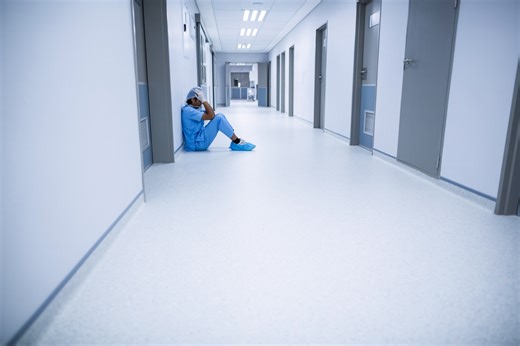 ‘Confused and disheveled’: Visalia doctor accused of dozing off mid-surgery