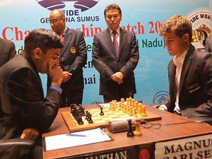 FIDE World Chess Championship 2013: Carlsen again defeats Anand, takes two point lead